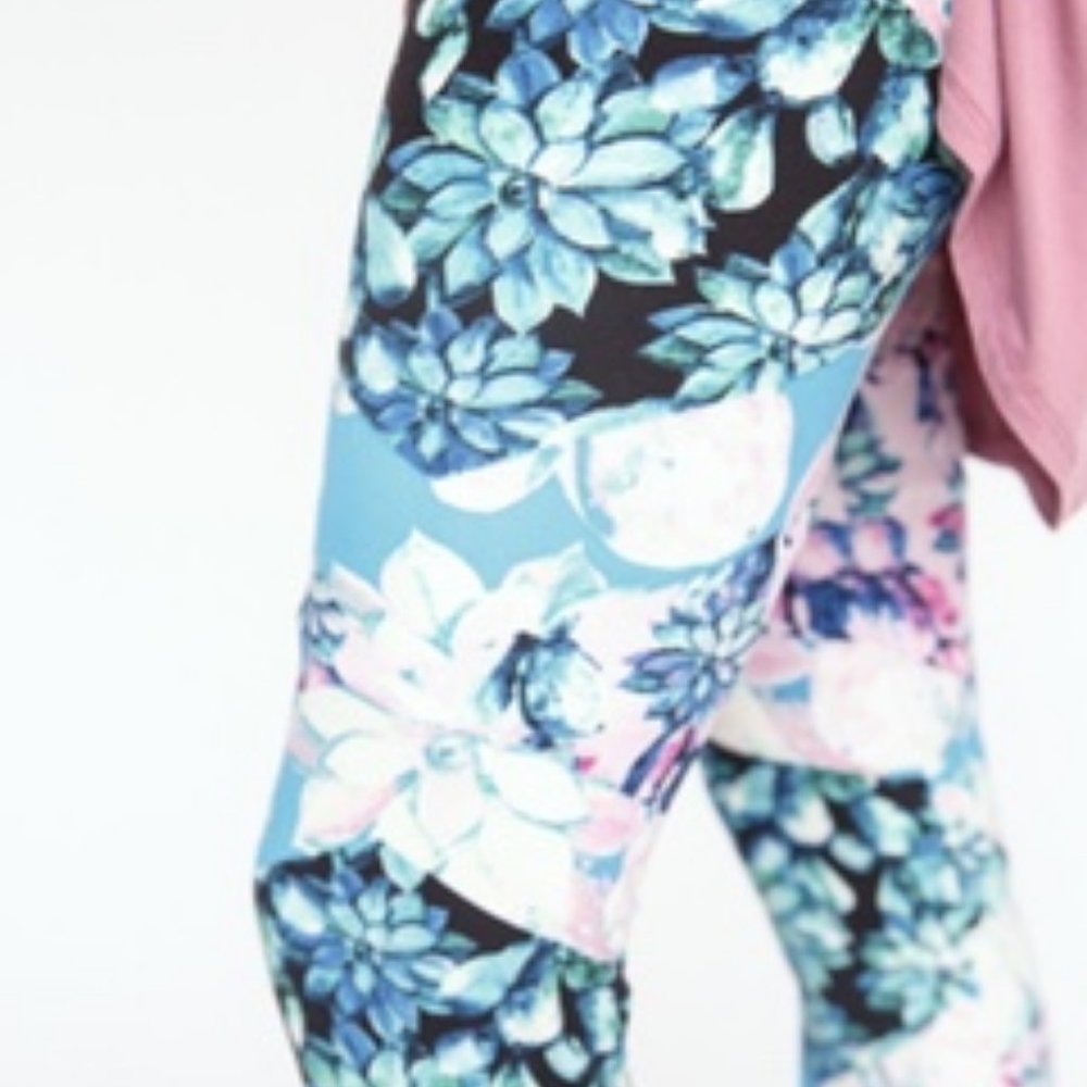BNWT A&D Leggings